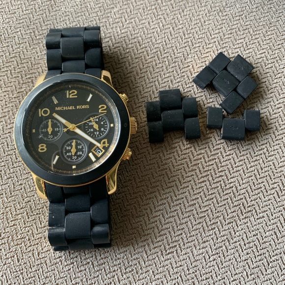 Michael Kors watch - Picture 2 of 5